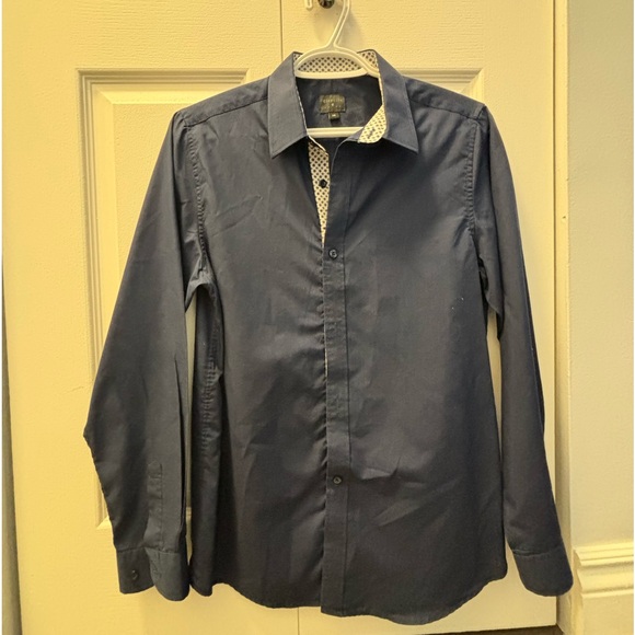 Blouse for boys, size 16, in very good condition - Picture 1 of 2
